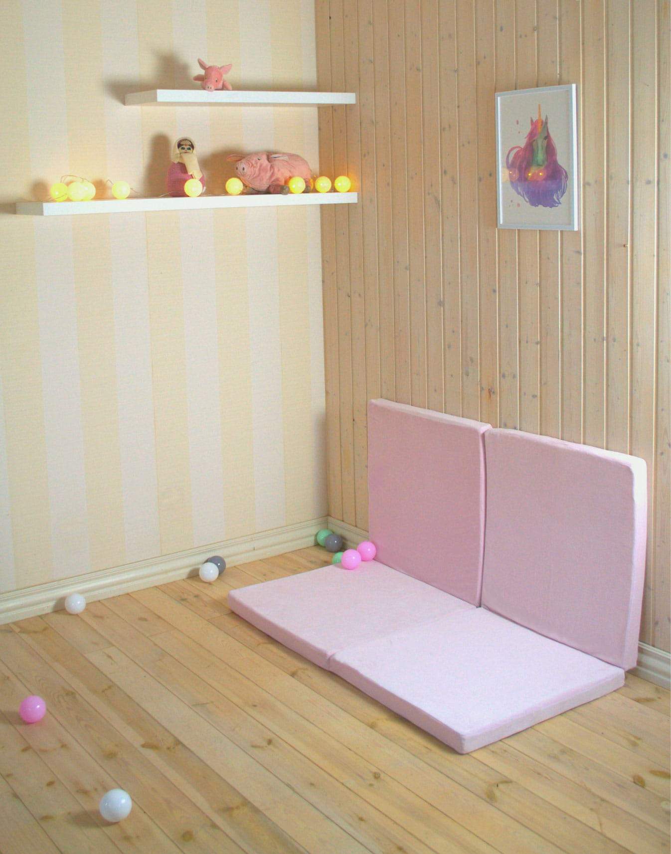 Vierkante speelmatje - Licht roze Sfeerimpressie als zit vorm uitgevouwen